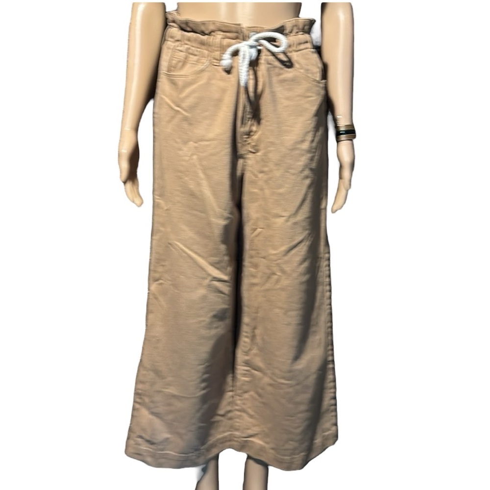 Kensie Wide Leg Drawstring Jeans in Beige